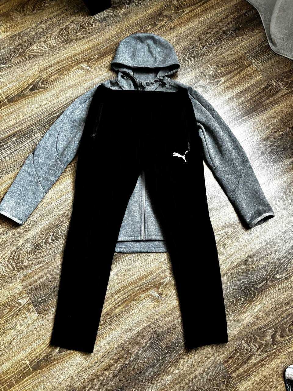 Спортивний костюм Puma