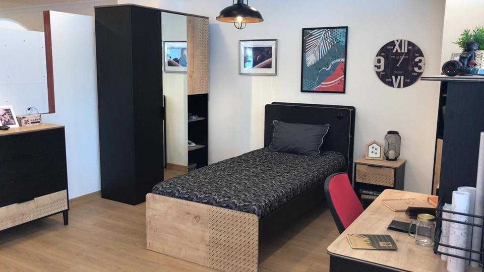 Łóżko Black Cilek z pojemnikiem