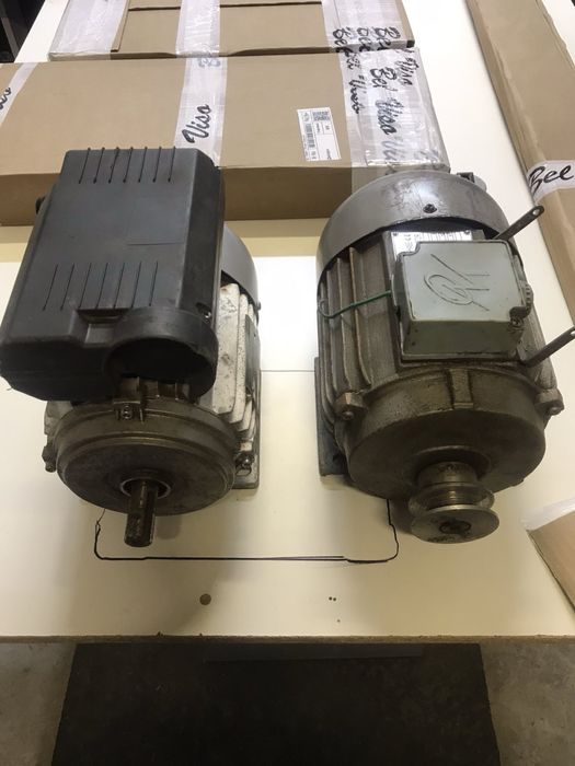 Электродвигатель 2шт 220v