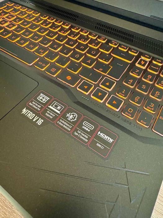 Мощный игровой ноут Acer-Nitro-V16 (Intel i5-14450HX/RTX4060-8Gb-DDR6)