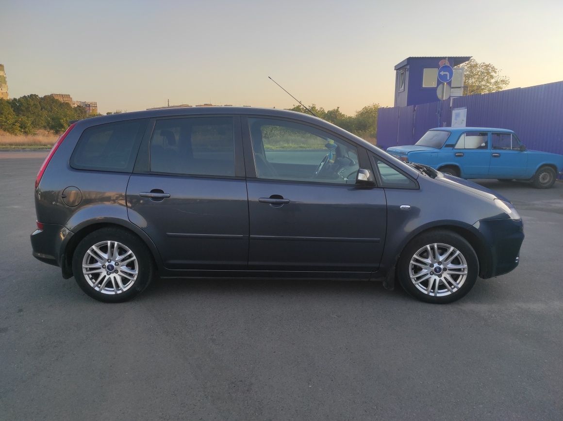 Продаю Ford C-Max 2008