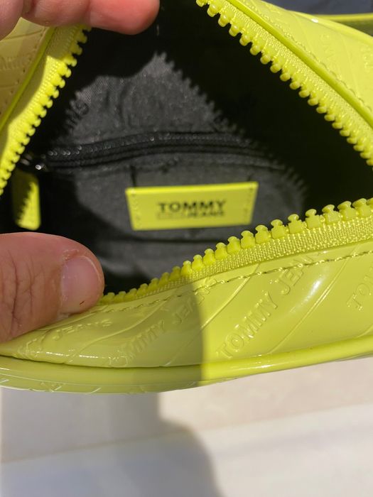 Mala nova Tommy Jeans