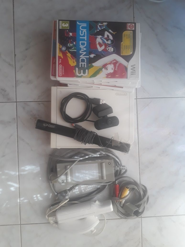 Consola Nintendo Wii com avaria.