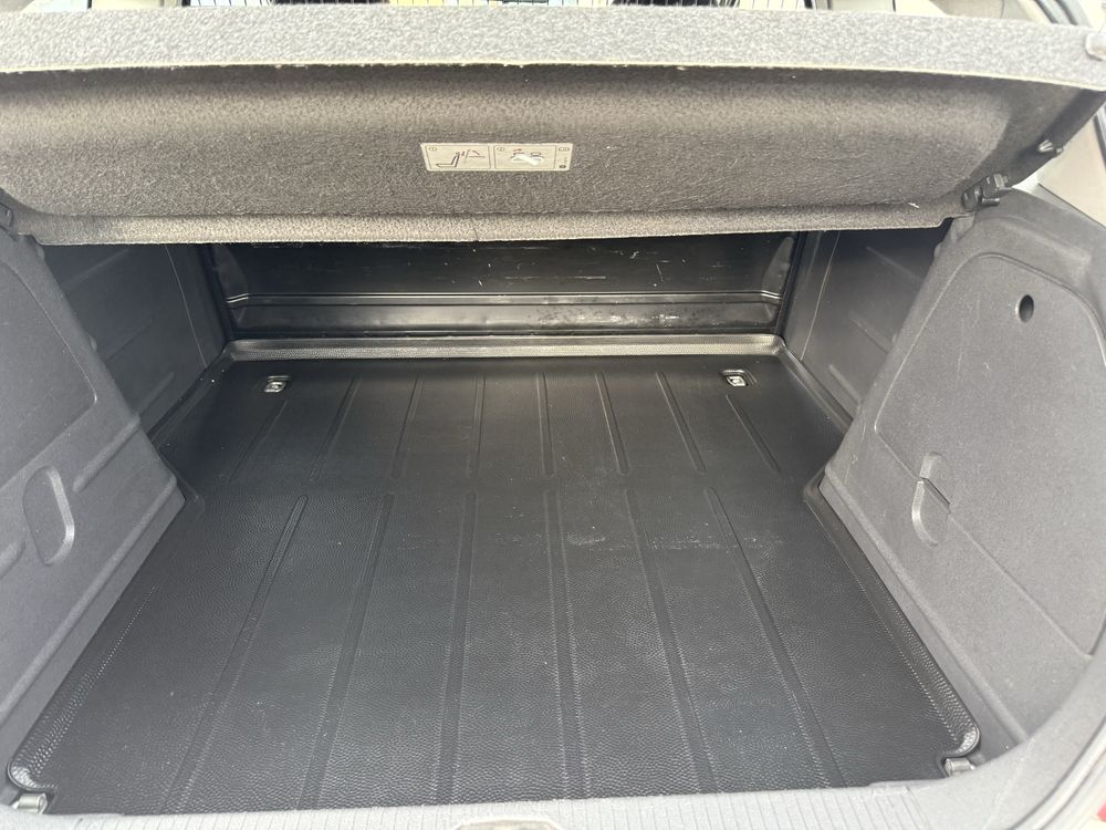 Opel corsa D  1.3cdti