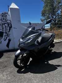 Pcx 125 de 2022 com 39000km