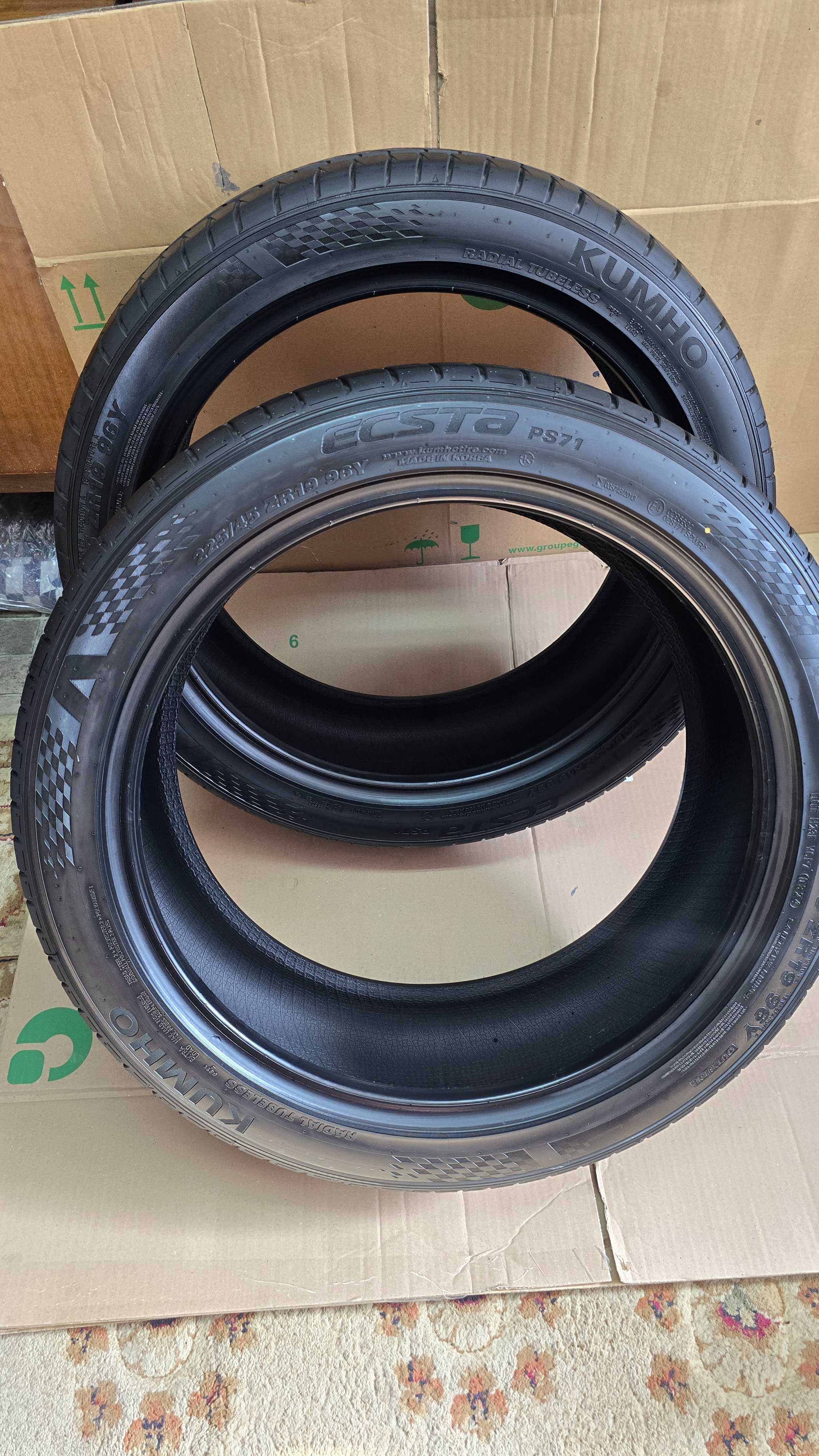 2 x opony Kumho Ecsta PS71 225/45 R19 -NOWE OKAZJA!