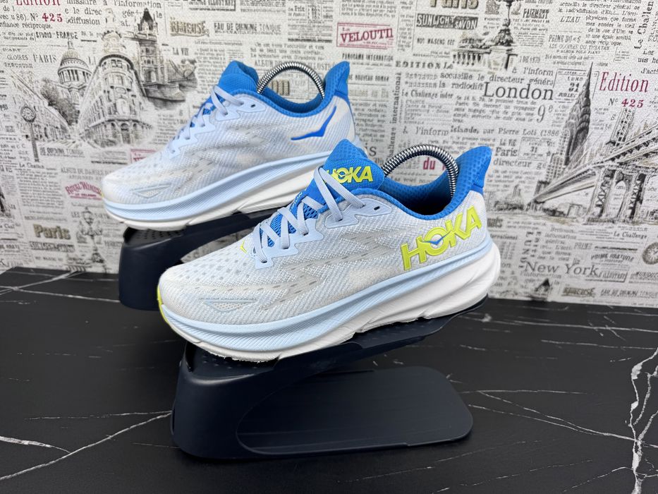 Оригінал Розмір 42 Кросівки Hoka One One Clifton 9 / Взуття