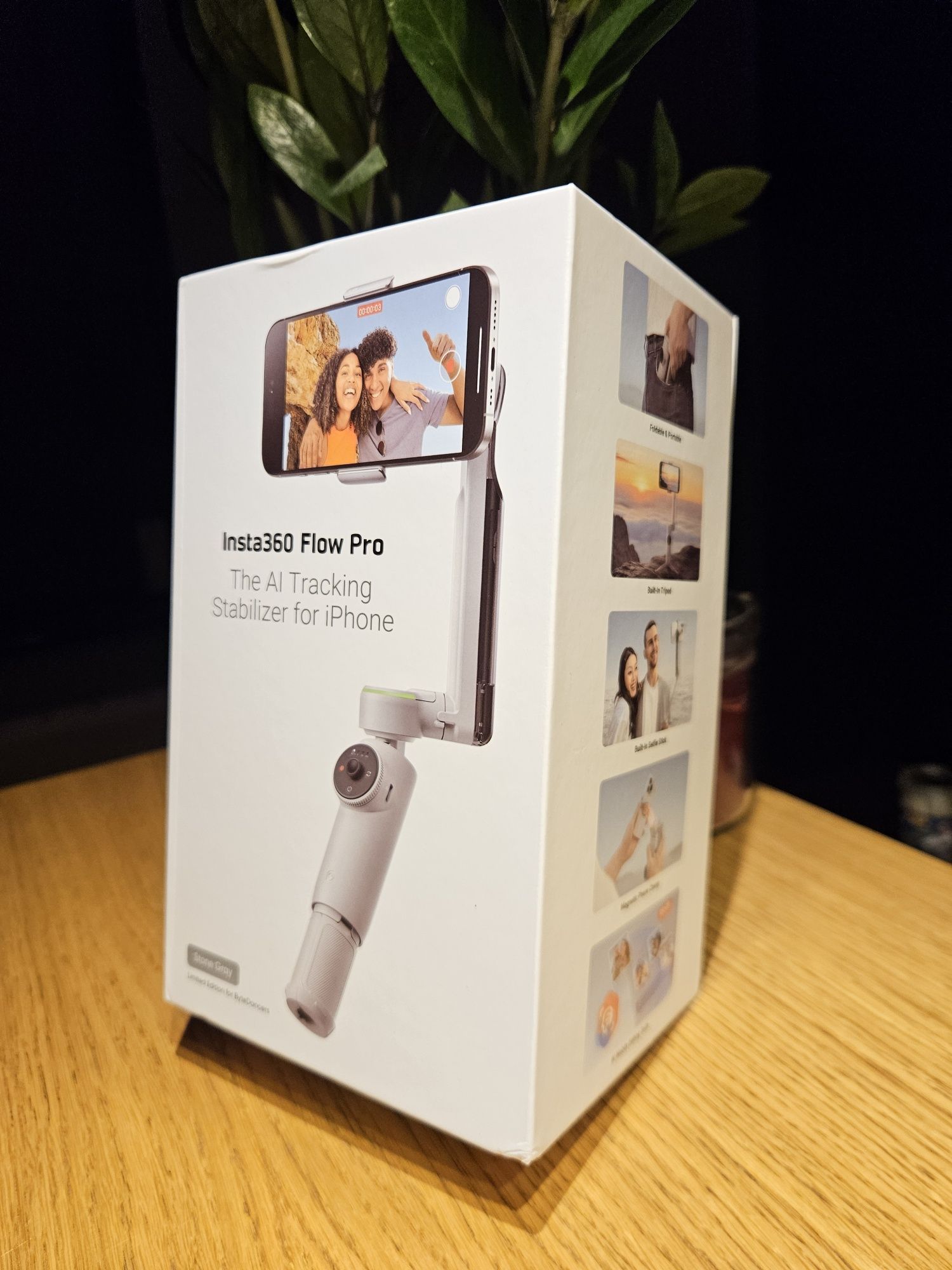 Insta 360 Flow Pro стедікам стабілізатор для телефона