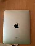 iPad 16 GB в робочому стані + зарядний пристрій