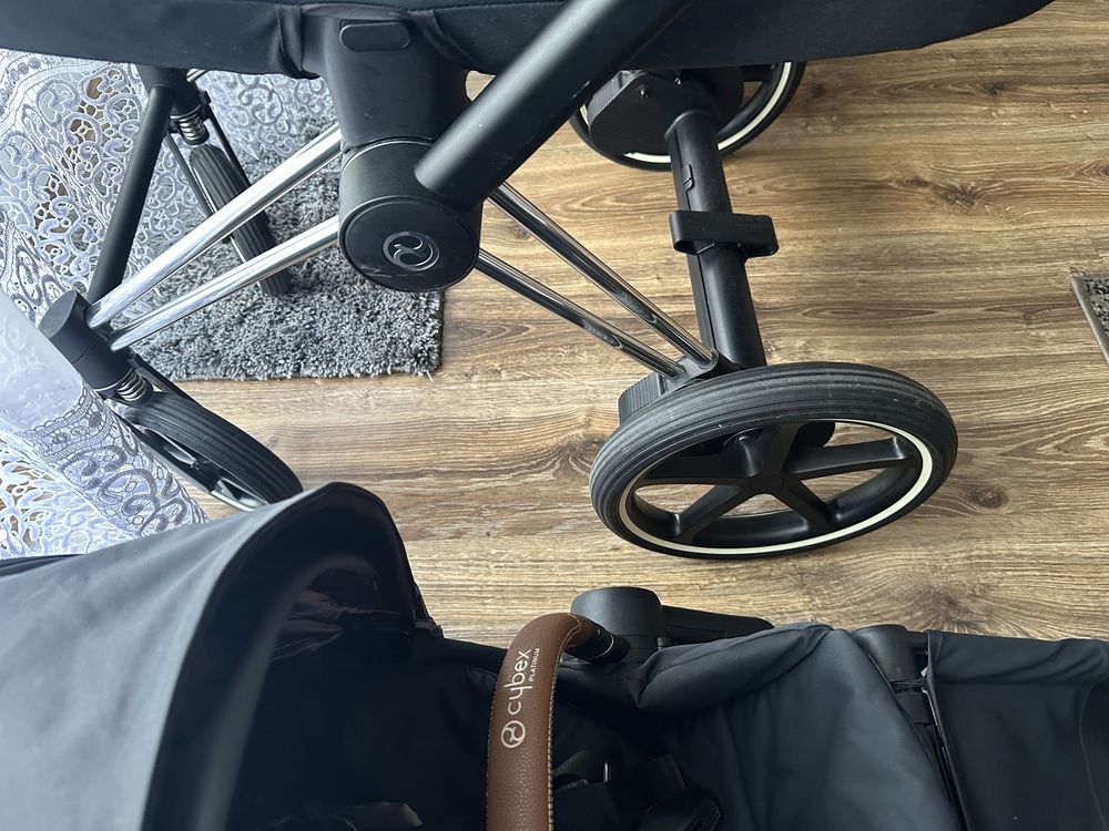 Wózek 3in1 cybex Epriam: bujanie i wspomagania premium black