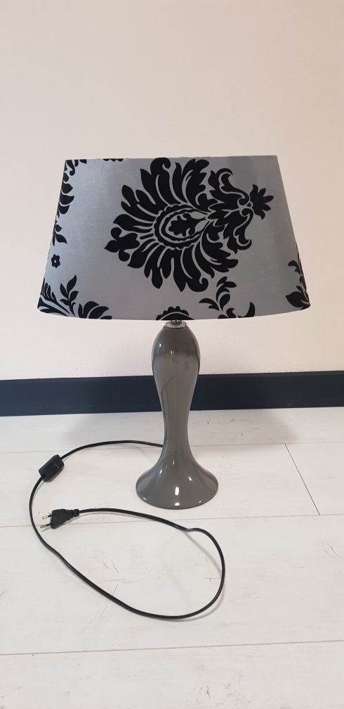 Lampka nocna styl glamour