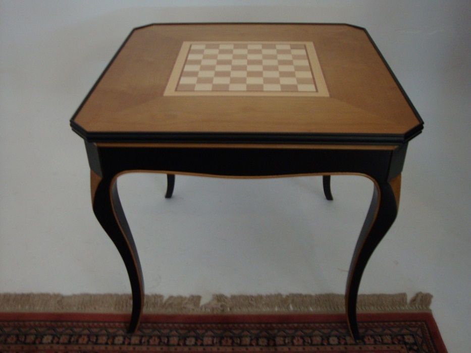 Invulgar Mesa de Jogo em madeira