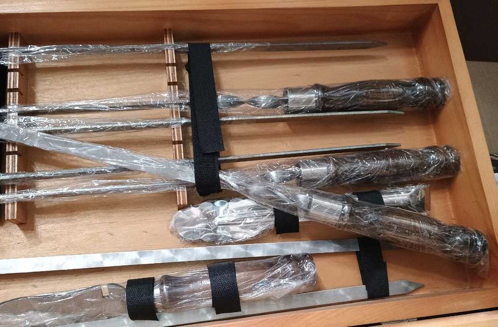 Набір шампурів в кейсі / набор шампуров - подарунок чоловіку ,барбекю.