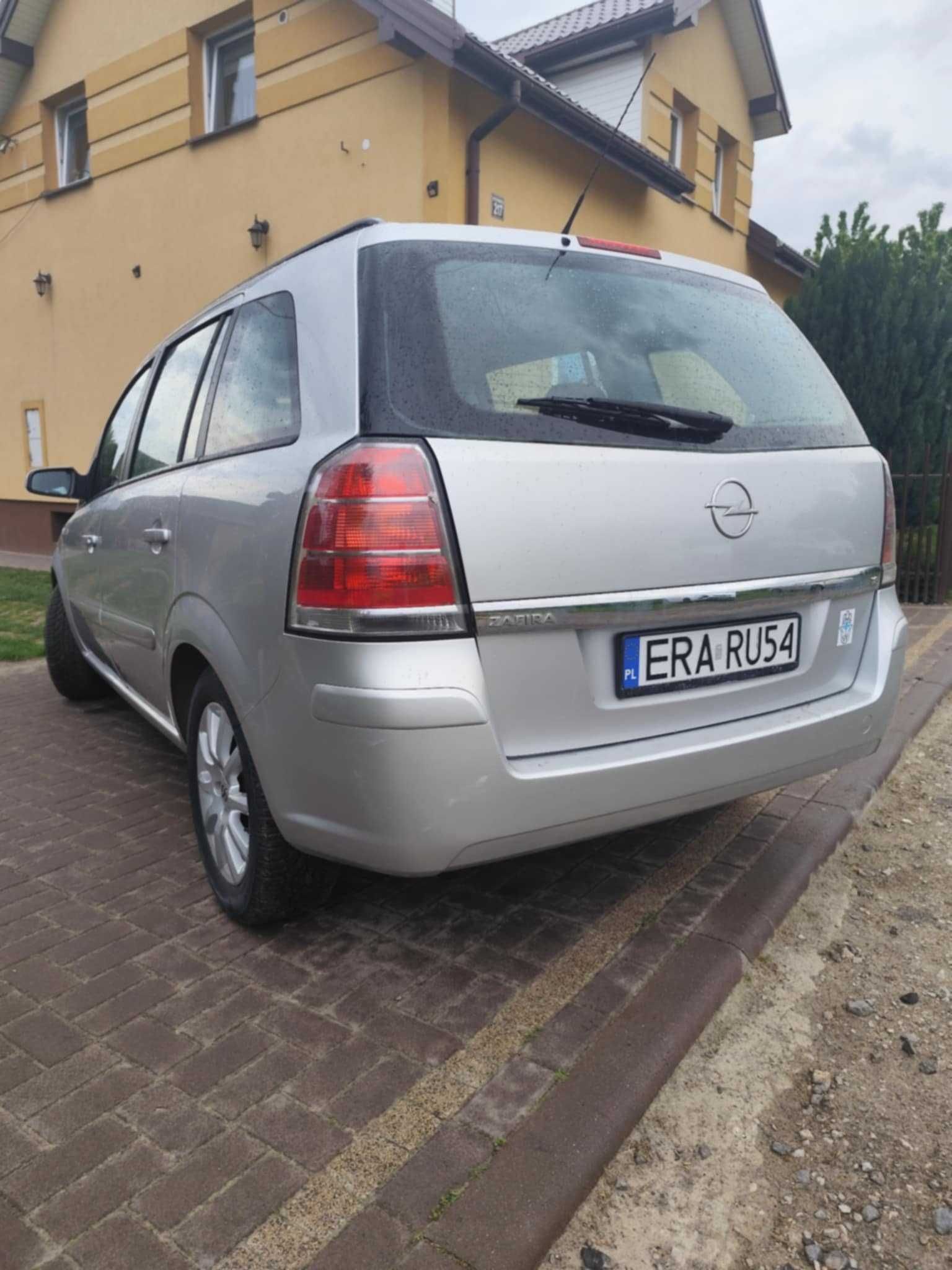 Opel Zafira B 7-os. 2007 1.8 140km