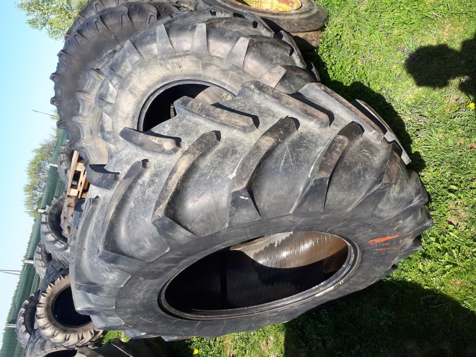 Zachodnie opony rolnicze Leśne wzmocnione Radialne Diagonalne Mocne