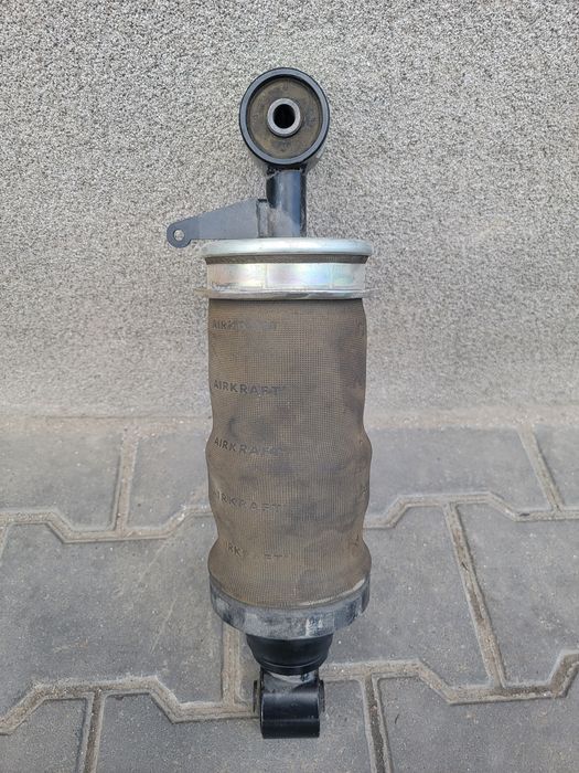 Подушка кабины MAN TGA