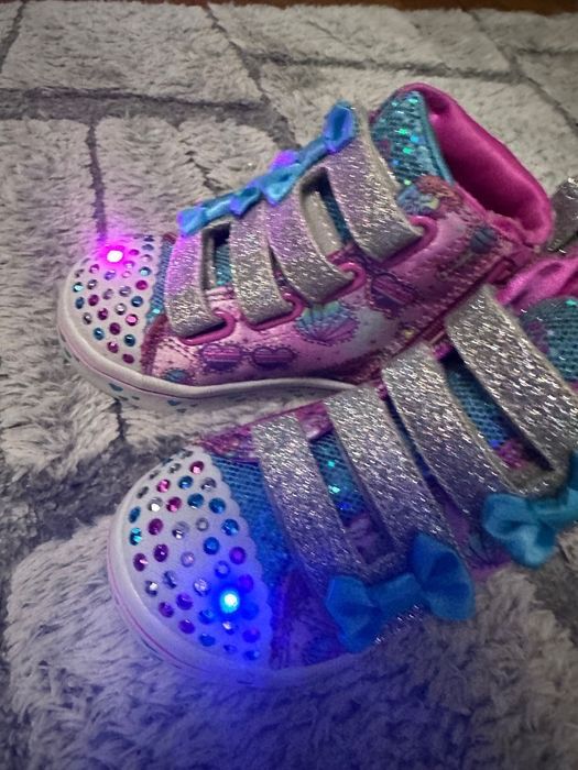 Świecące buty dziecięce