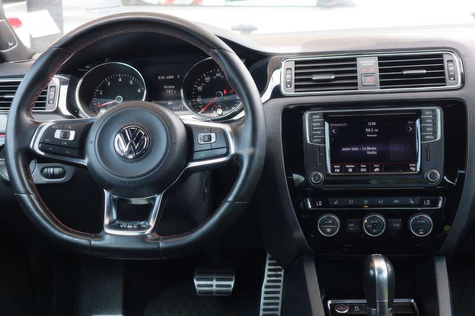 2016 Volkswagen Jetta 2.0T GLI SEL