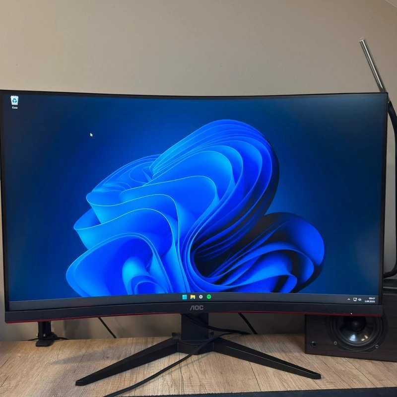 Monitor AOC C32G2ZE Curved 32 cale VA 240hz 0,1 ms