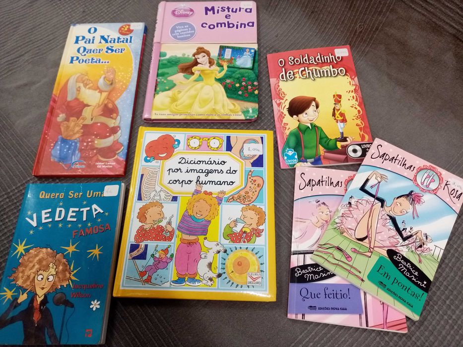 Livros para crianças e adolescentes em bom estado
