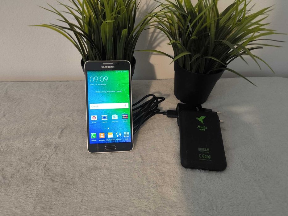 Samsung Galaxy Alpha Android WiFi Bluetooth GPS Exynos 8 rdzeni