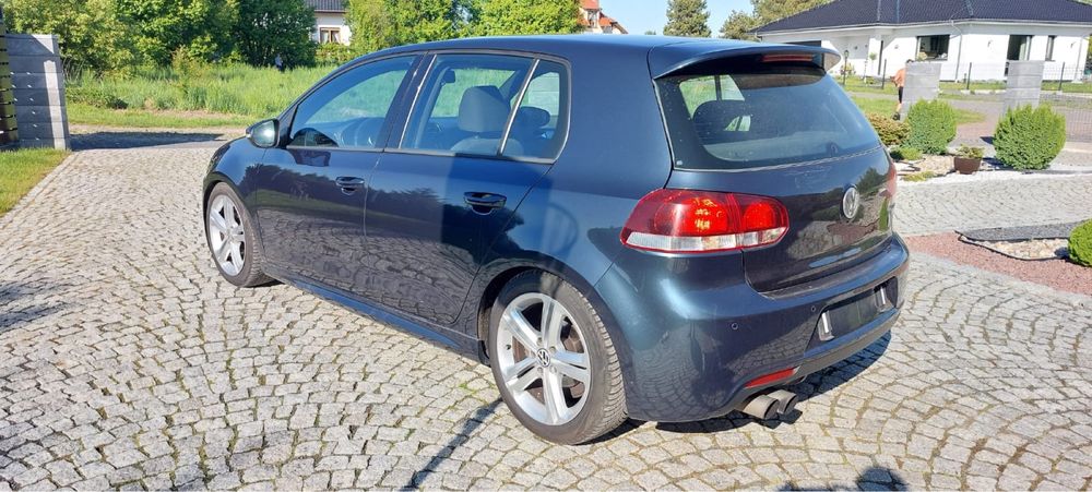 Volkswagen Golf R Line