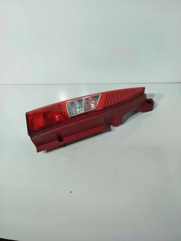 Lampa Lewa Tylna Citroen Berlingo Ii Partner 08-12
