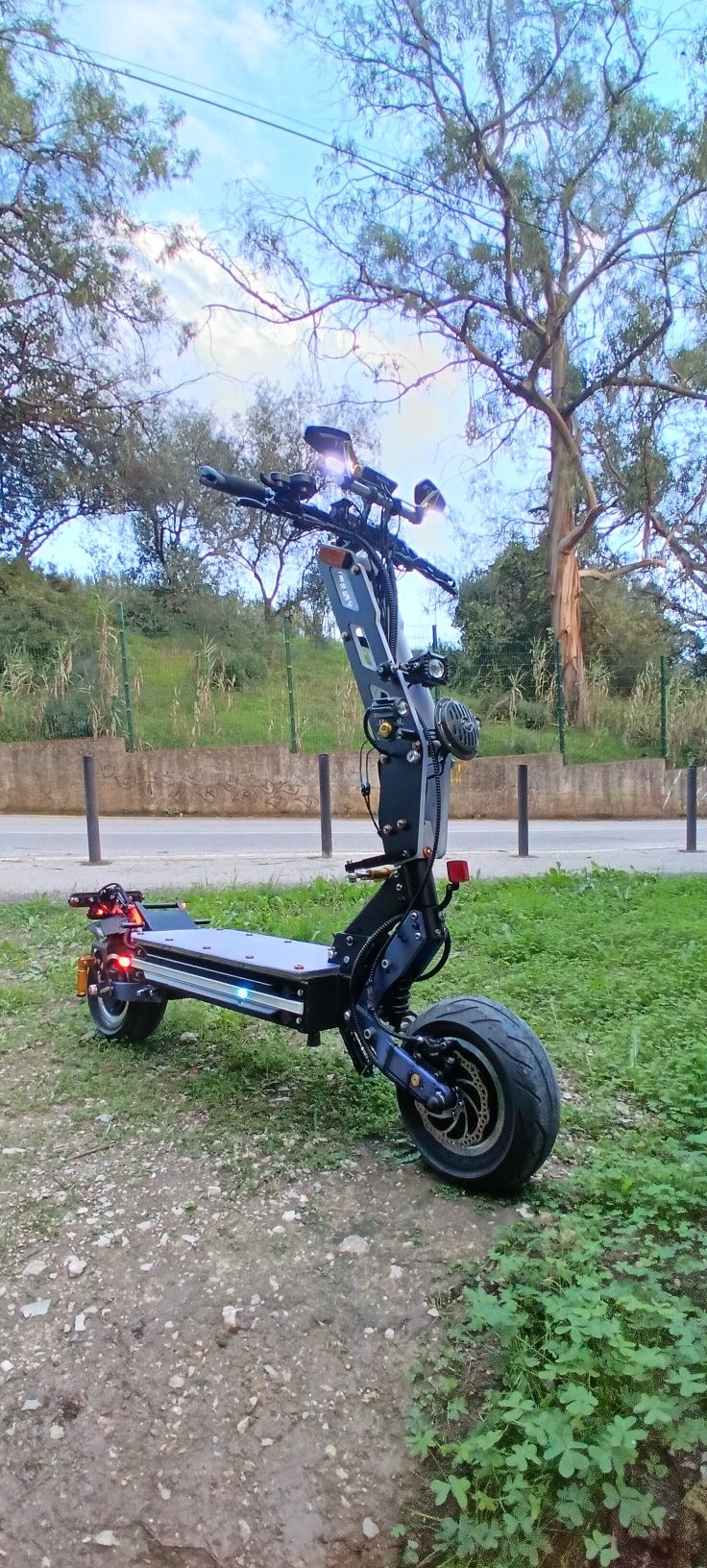 Trotinete Laotie ES 40