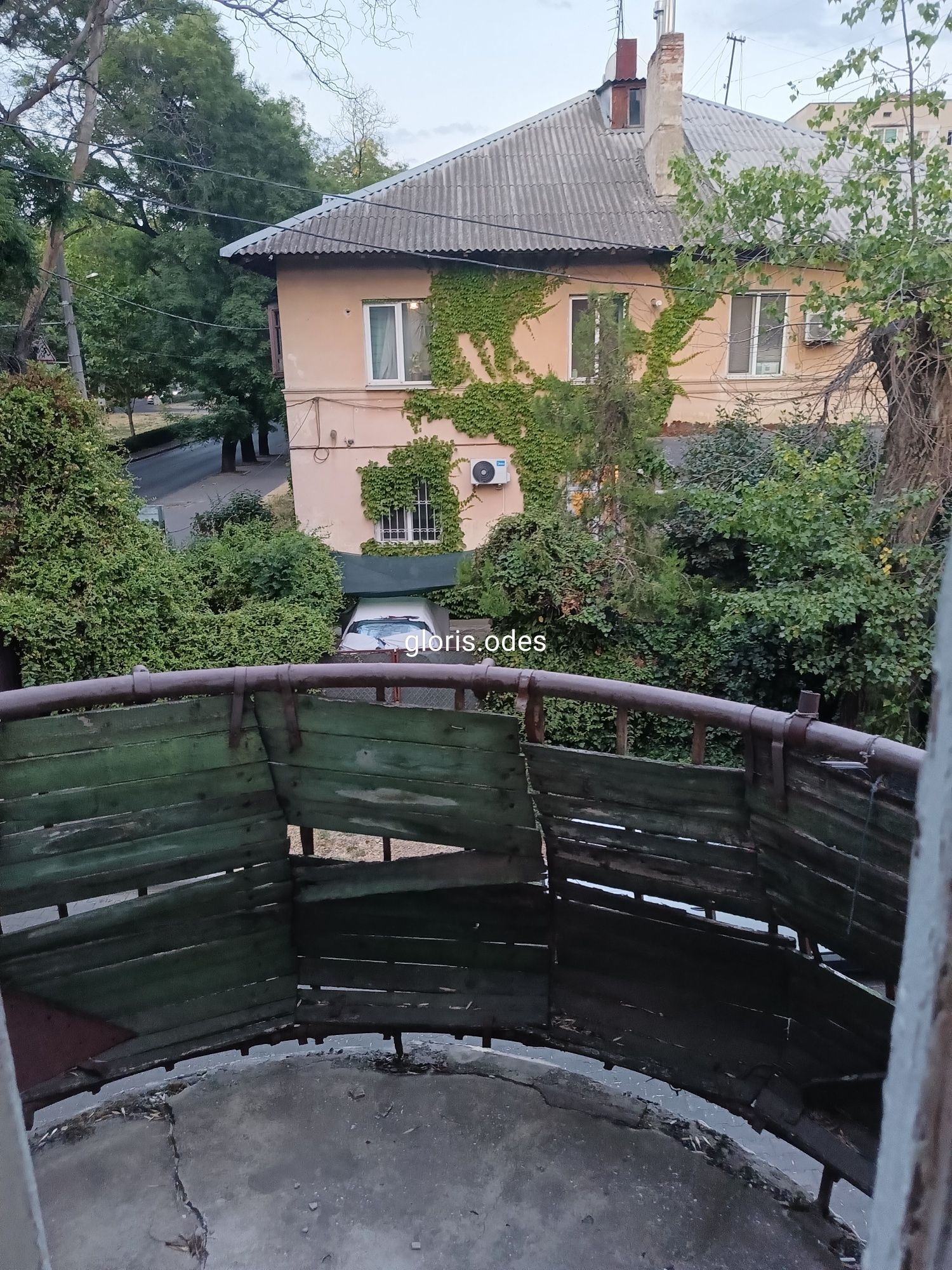 Продам комнату в малой коммуне, в Одессе