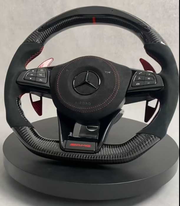 Volante Mercedes AMG c/ led e patilhas