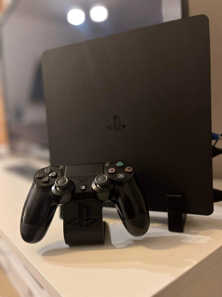 PS4 Slim zestaw podstawka do pada i  konsoli