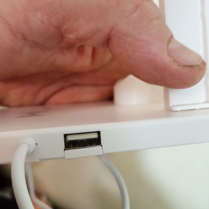 Зарядное устройство безпроводное