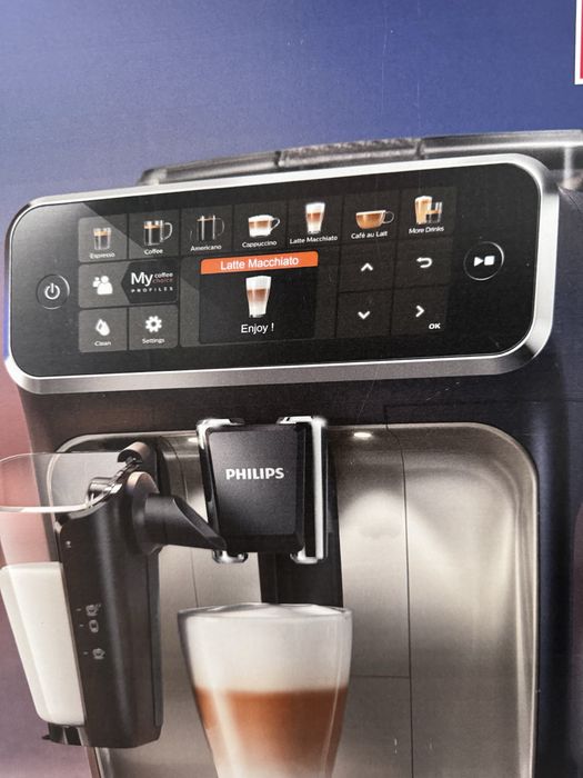 Ekspres Philips 5400 series LatteGo EP5447/90