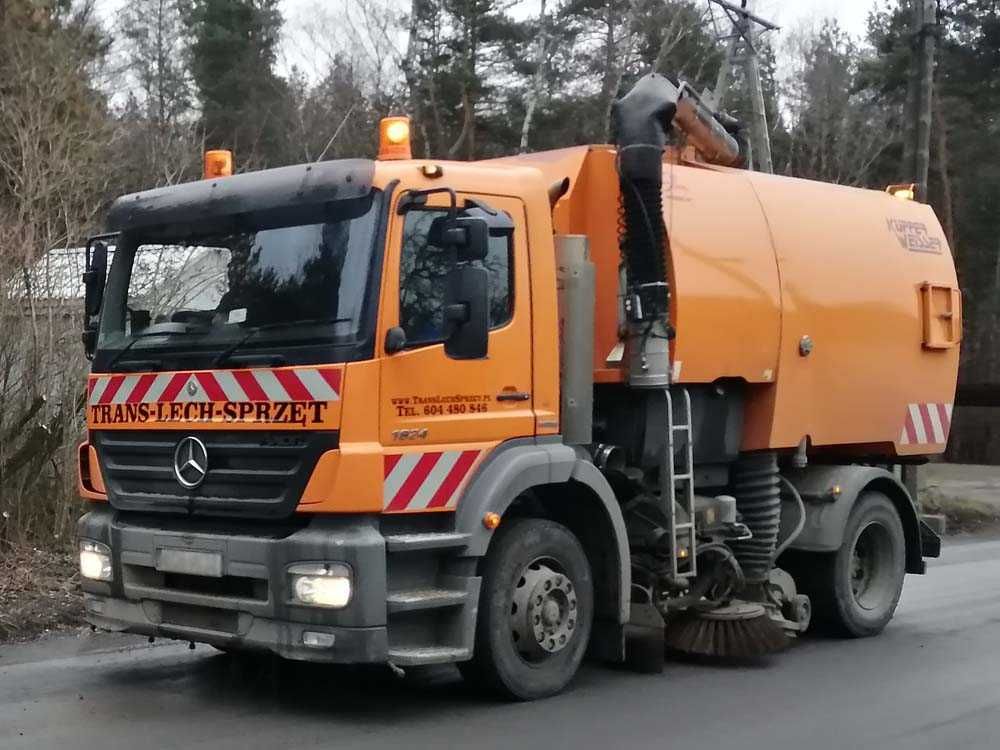 Usługi: Koparka Kop-ład. wywrotka dźwig zamiatarka rębak walec zwyżka