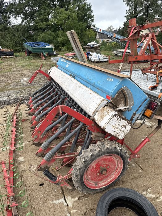 Siewnik Isaria 6000/S