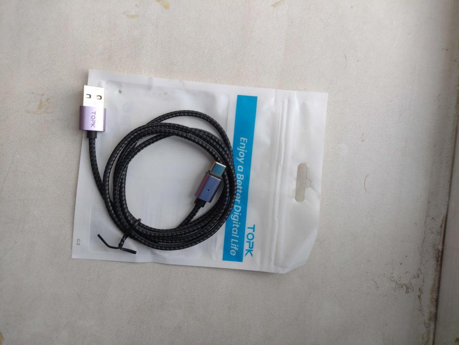 Магнітний кабель USB швидкоЇ зарядки та передачі даних AUFU 5A