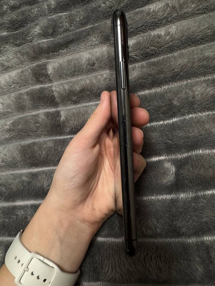 Iphone 11 pro max на 256 гб