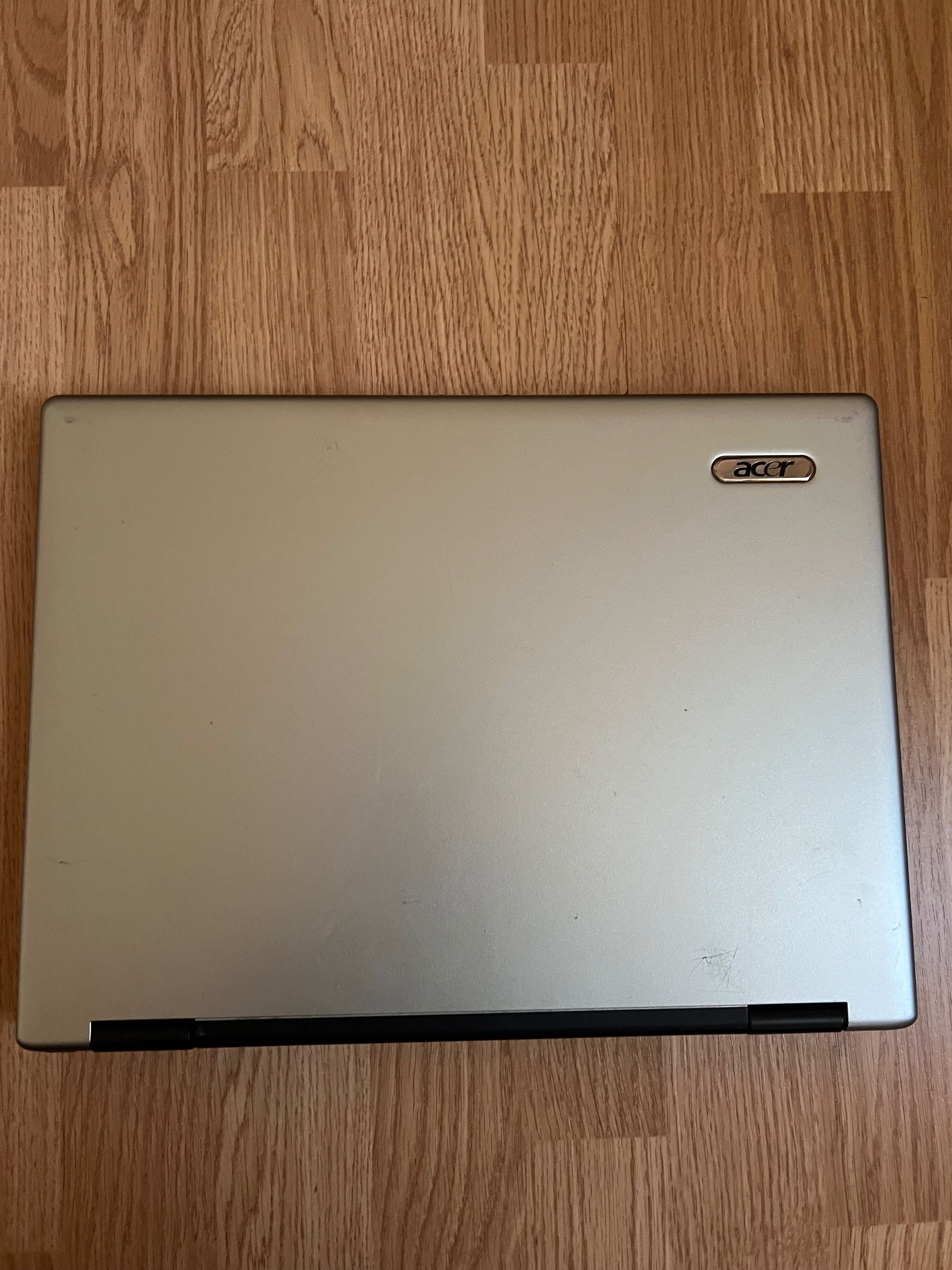 Ноутбук acer 3000 2490 5610 робочий 15.4”