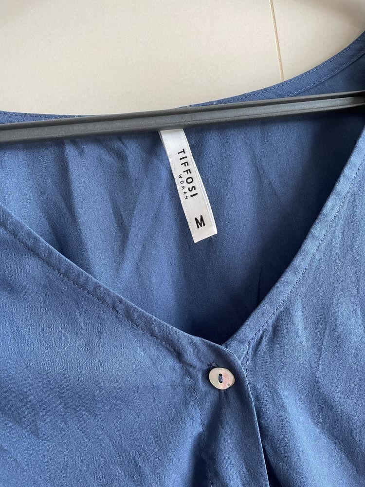 Top azul Tiffosi
