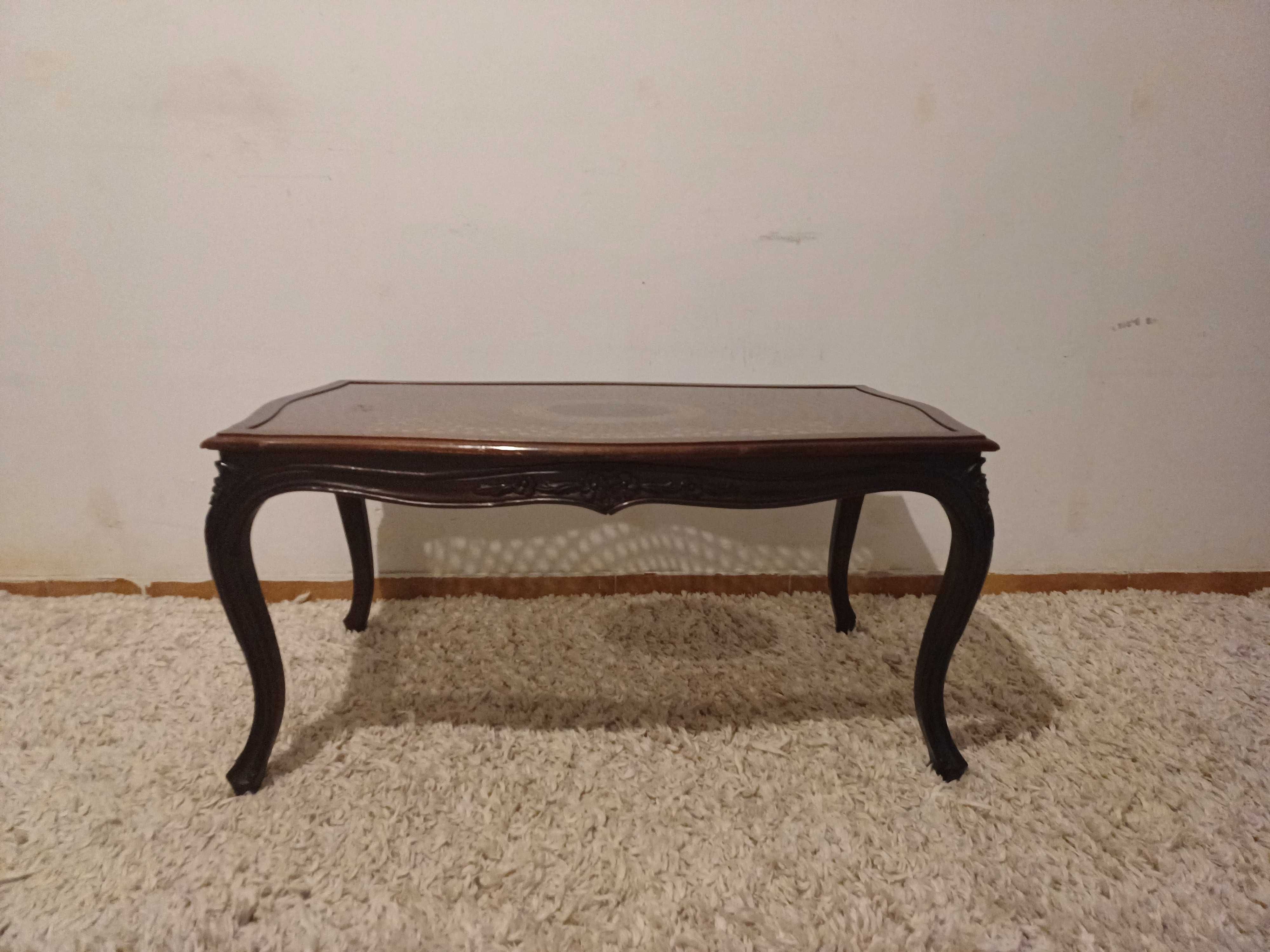 Mesa de Madeira com Vidro