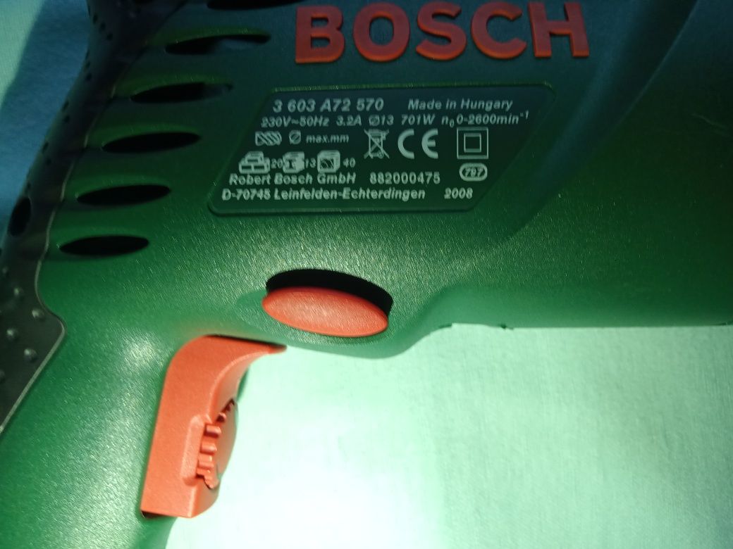 Продам дрель BOSCH