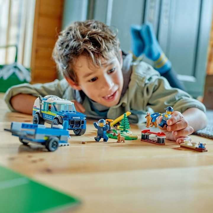 LEGO City 60369 Szkolenie psów policyjnych w terenie 60369