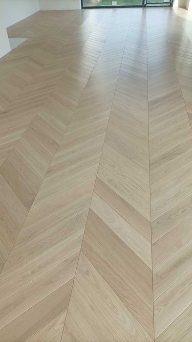 Cyklinowanie, montaż podłóg drewnianych, renowacje, szlifowanie podłóg