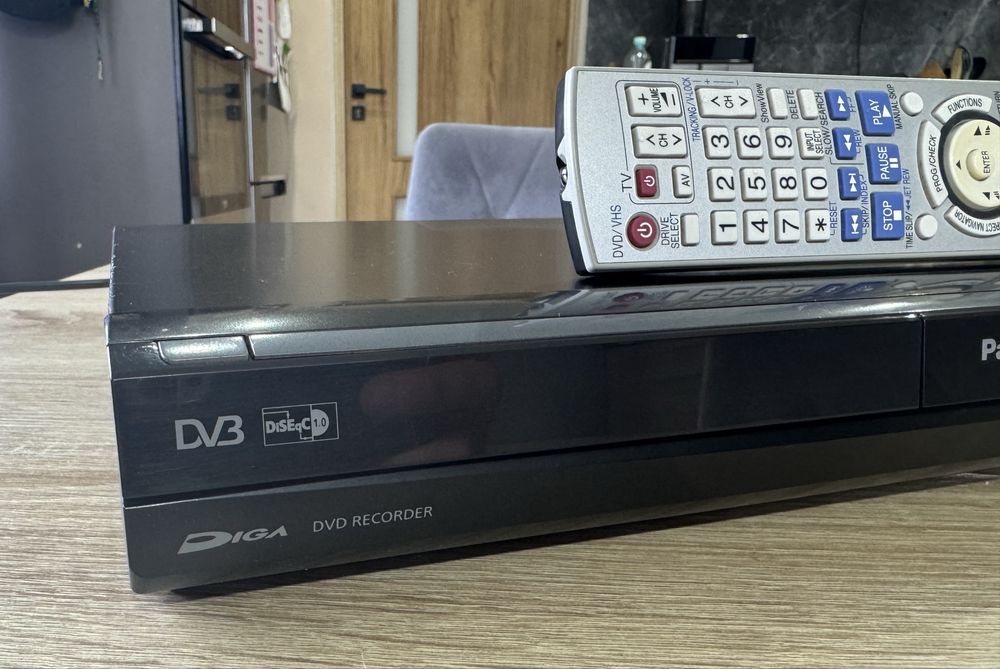 Panasonic DMR-EX72S #Nagrywarka DVD HDD #160 GB #DVB-S #USB #HDMI #DV