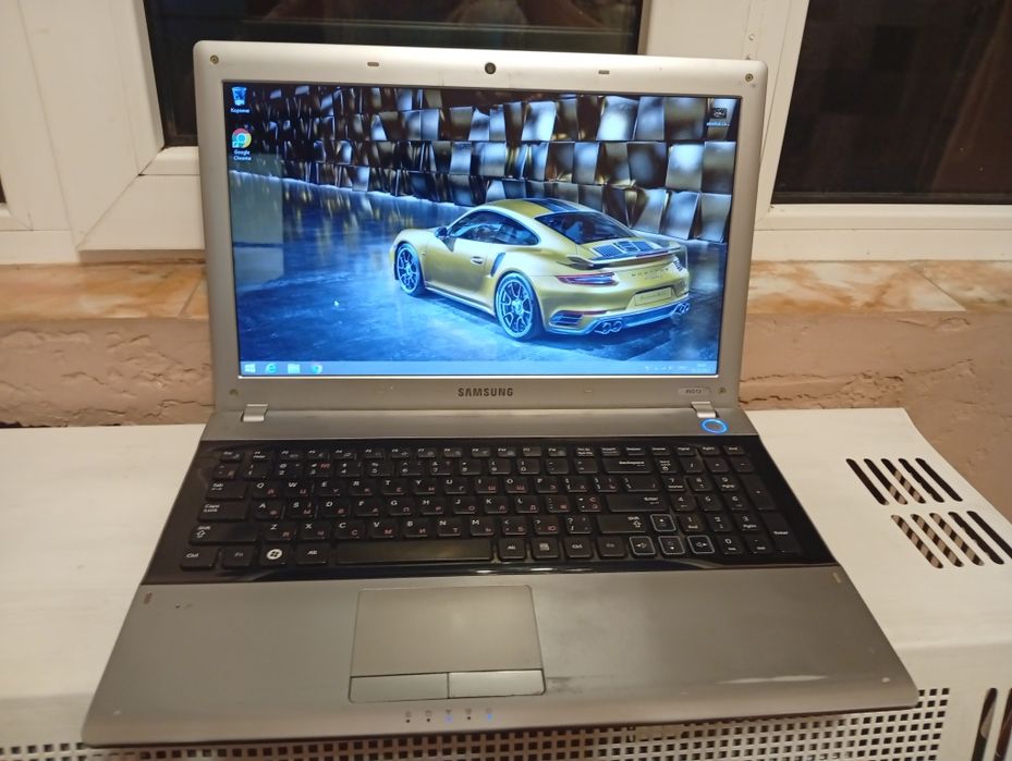 Ноутбук Samsung rv513 робочий на запчастини чи відновлення