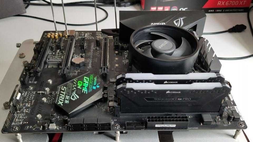 Asus ROG STRIX B450-F Gaming