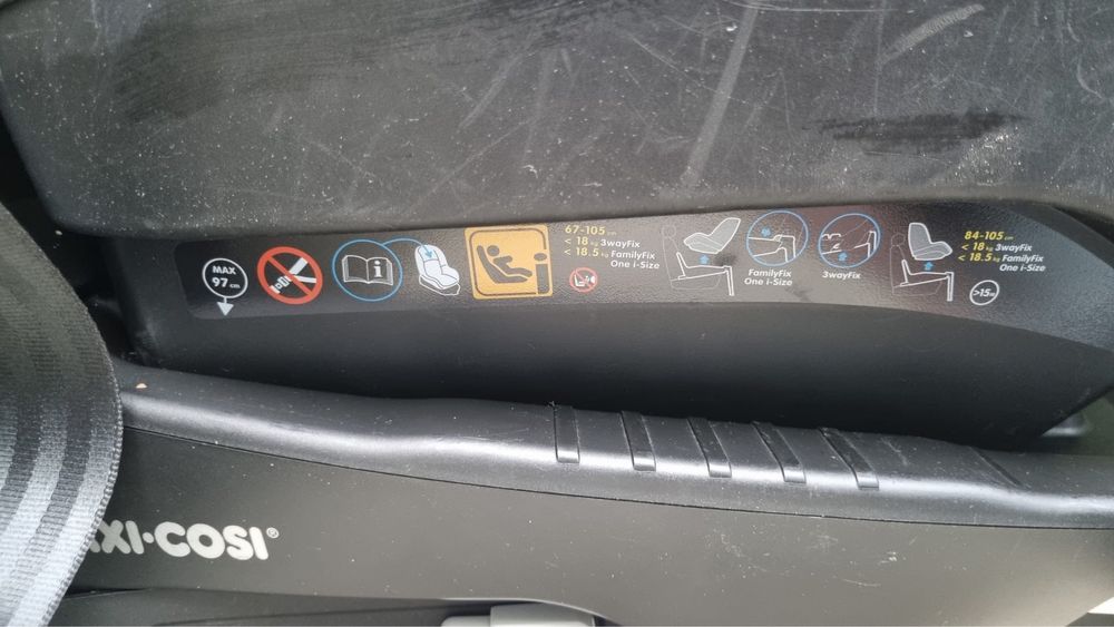 Zestaw Fotelik Maxi Cosi Pearl Pro i-Size + baza ISOFIX 3wayFix