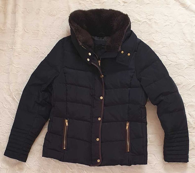 Czarna damska kurtka ocieplana H&M  z kapturem , rozm 42