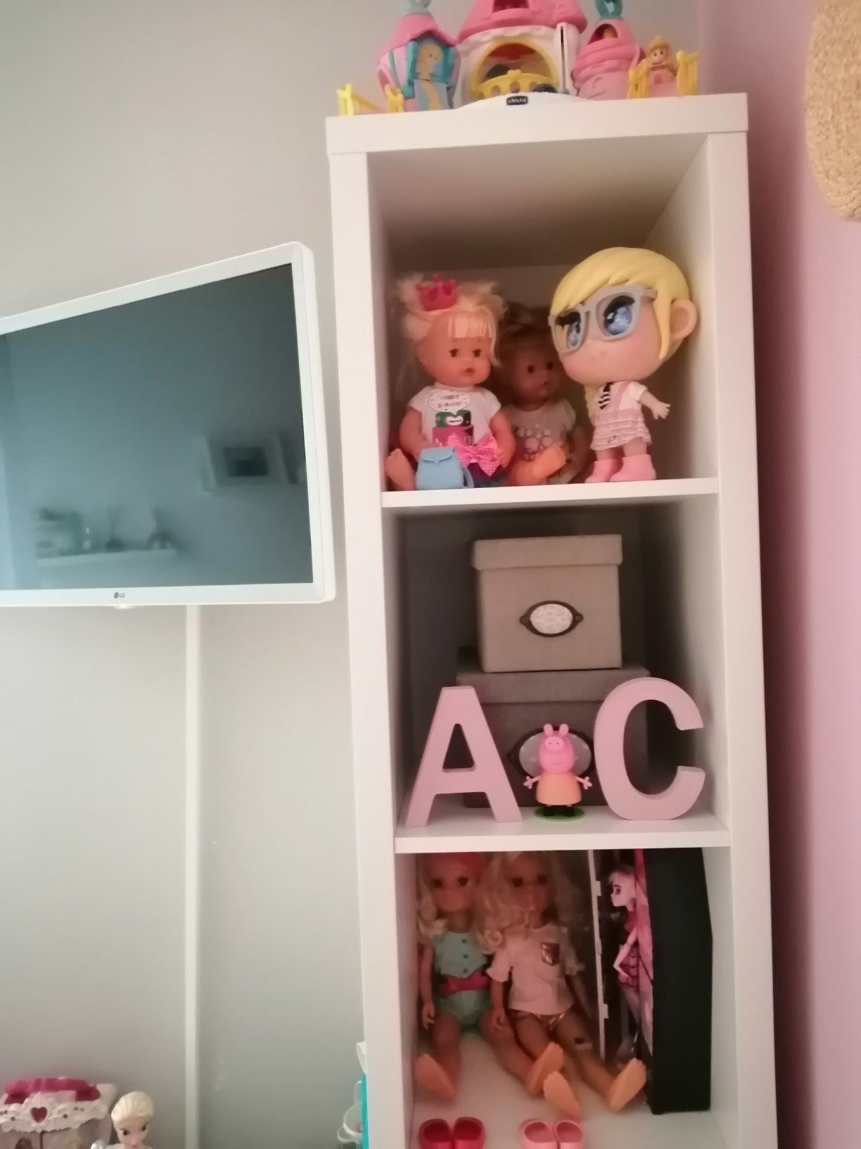 Estante branca da IKEA, como nova