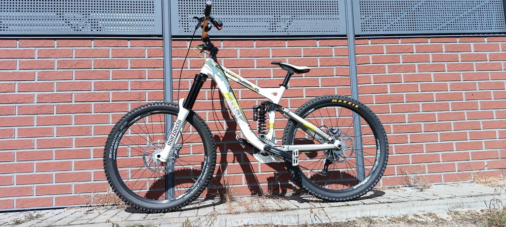 Rower DH FR Marzocchi, truvativ, maxxis